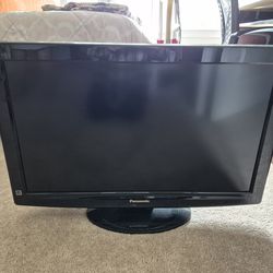 32 inch Panasonic TV