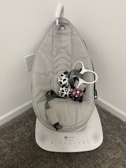 4moms MamaRoo Baby Swing – Excellent Condition