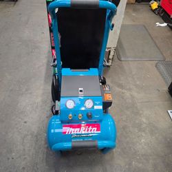 Makita Air Compressor