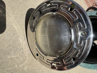Pentair Series 7810 Underwater Pool / Spa Light Fixture - 120V 60W PAR 16 - Excellent Used Condition Up for sale is a genuine Pentair Series 7810 unde