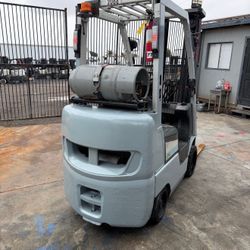 Forklift