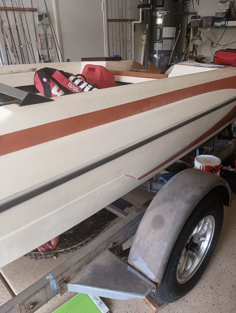 Vintage Glasstron Boat, With Working Motor