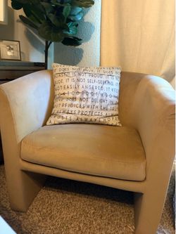 Comfy modern side chair