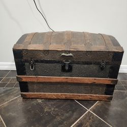 Antique steamer trunk