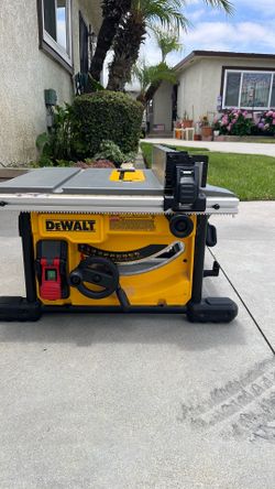 8 1/4” Dewalt Table saw in excellent condition barely used $235