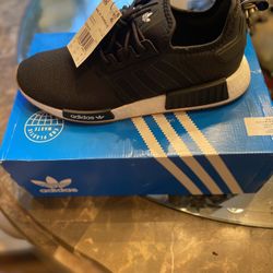 Brand New Adidas Size 11 1/2