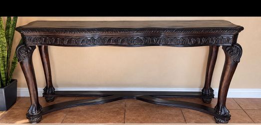 Rustic table for living room area