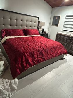 King size bed