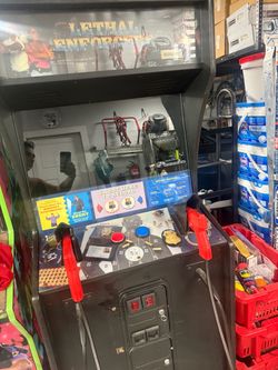 Lethal Enforcers arcade game