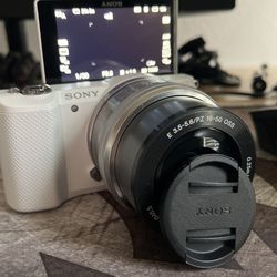 A5000 Sony Vlogging/Photography Camera
