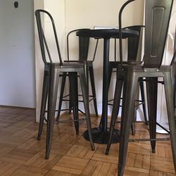 Table Bar Table Plus Chairs-1st Come 1st Served Move Out Sale!!!