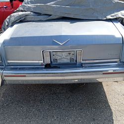 80-92 Cadillac TRUNK