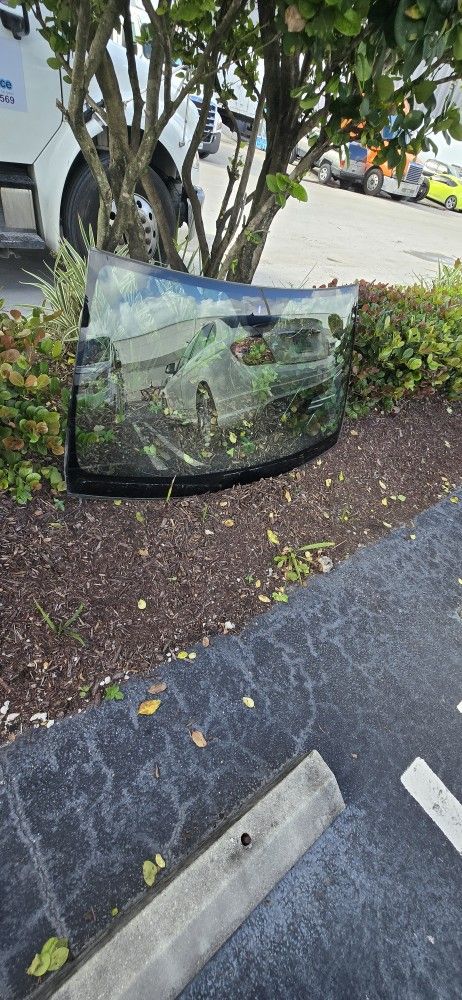 Car Glass 