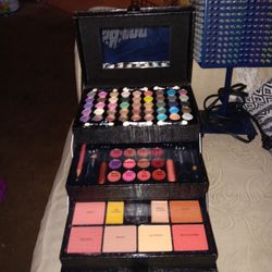 Brand New Make Up Box