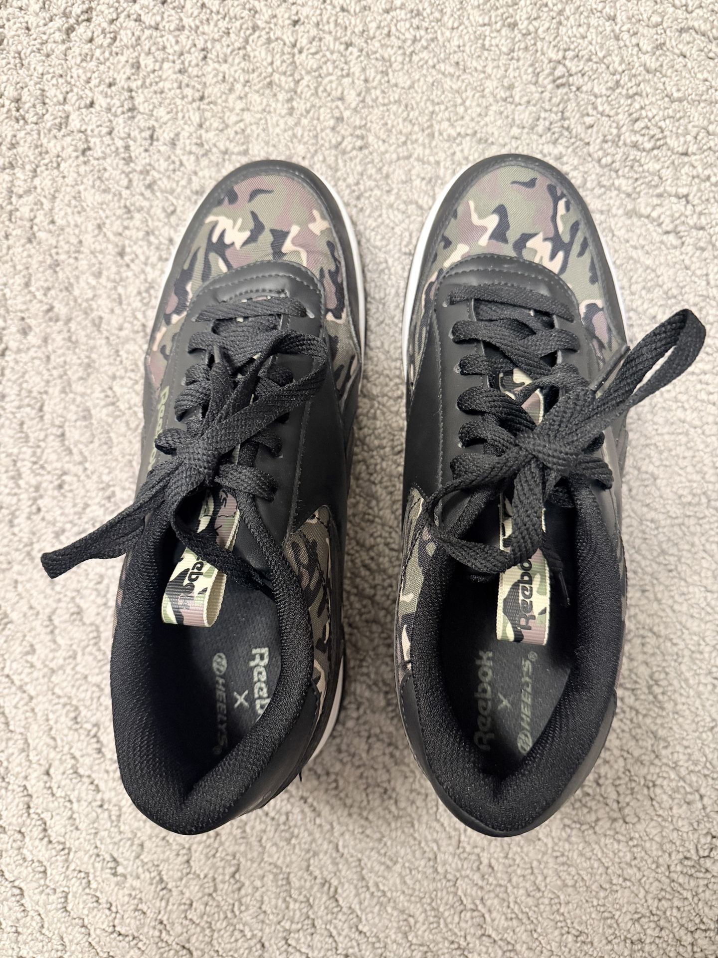 Reebok Heely’s Camouflage Size Men’s 8