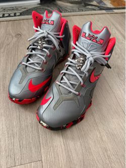 Lebron 11 elite team wolf gray sz 9 never used