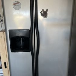 36” Side By Side Refrigerator Freezer 