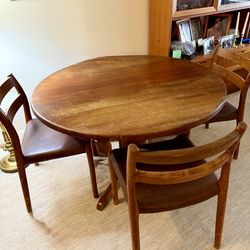 Solid Teak Dinning table +chairs