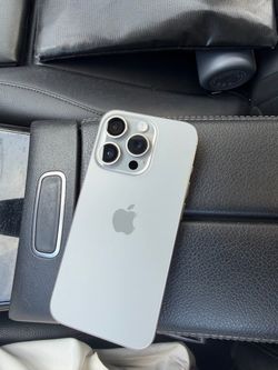 iPhone 15 Pro Unlocked