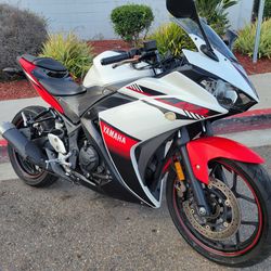2017 Yamaha R3 $3850