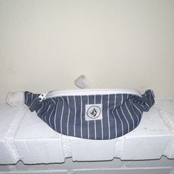 Volcom Blue Striped Fabric Waist Pack Zip Closure Unisex