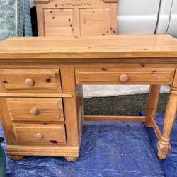 Kids Dresser Desk
