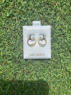 10K Gold Small Huggies Hoop Earrings