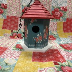 Pioneer Woman Vintage FloralBird House 