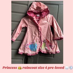 Disney Princesses Rain Coat Size 4t Used A Few Times $20 Firm Cash Or Zelle 