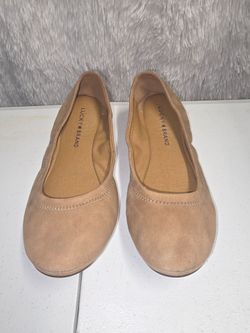 Woman Lucky Brand Flats Size 7.5