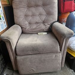 Pride Heritage Mobility Recliner Chair