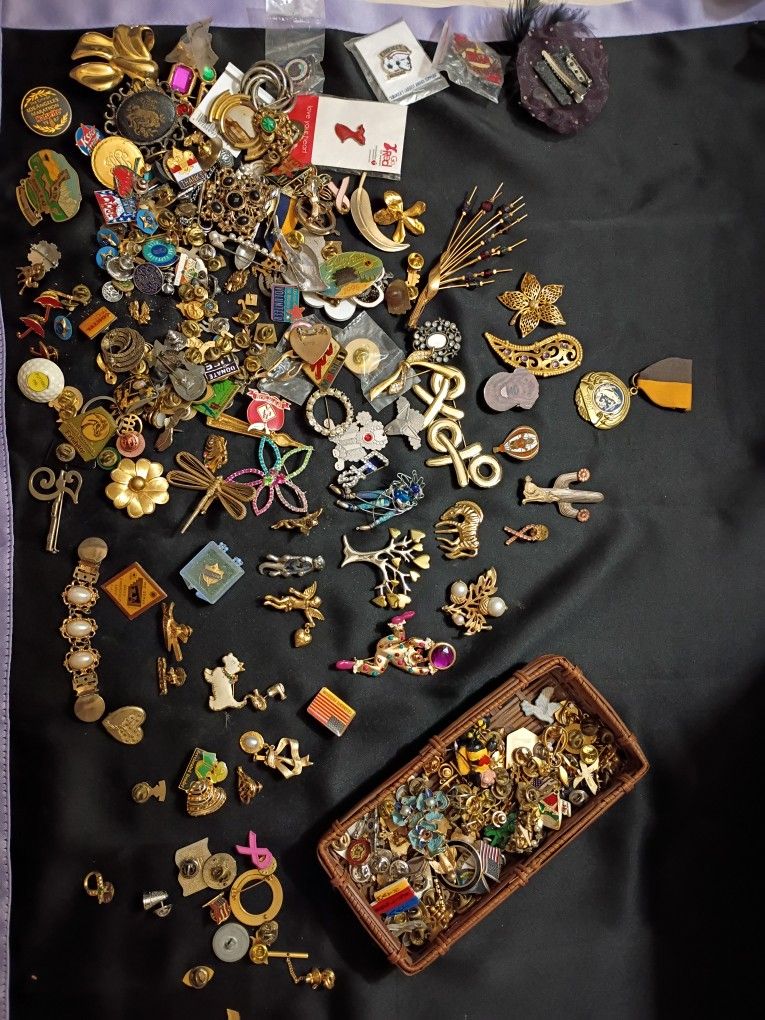 Fashion Brooches & Pins $1 EACH