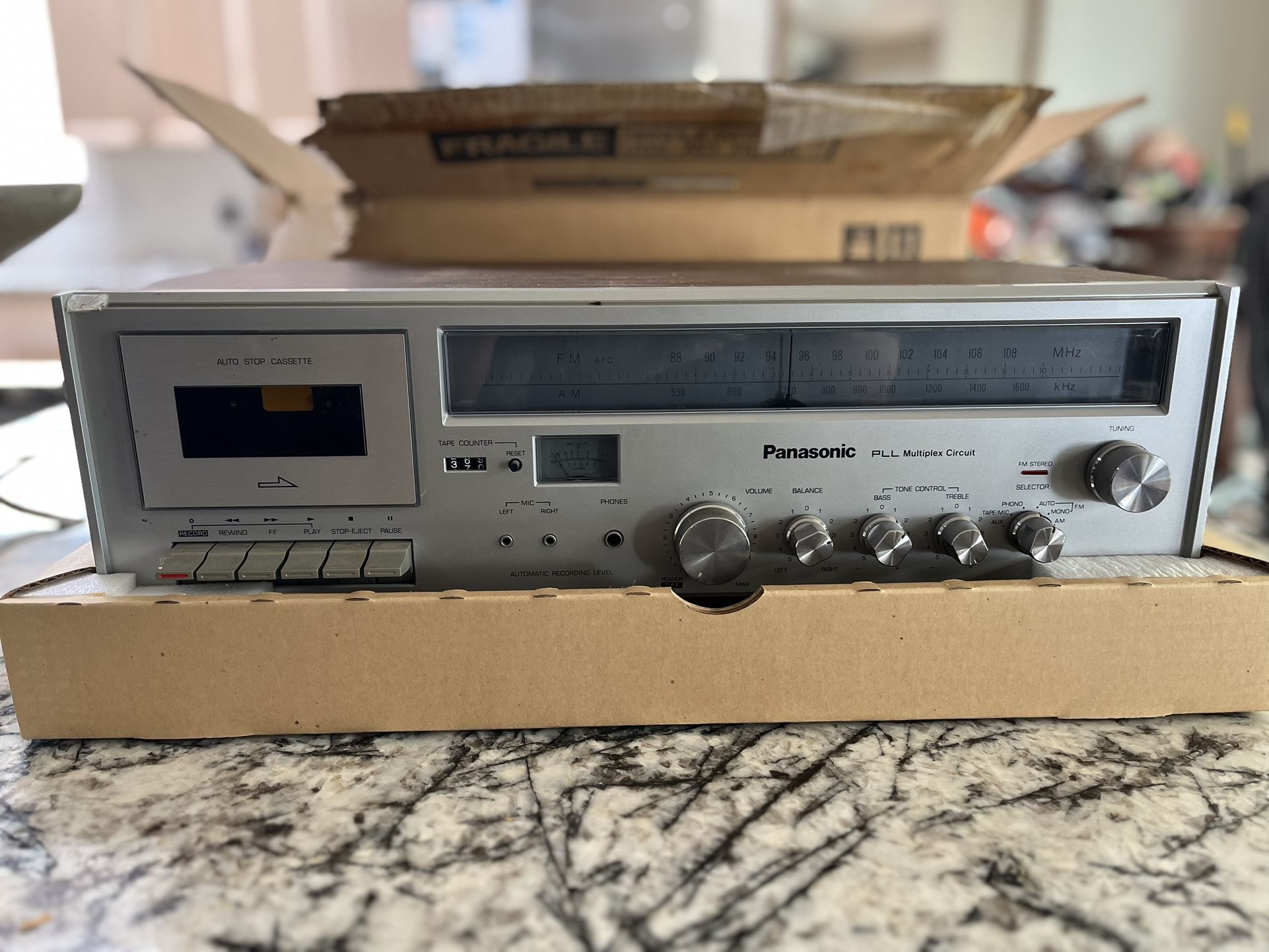 Vintage Panasonic Se-2608 Stereo Cassette Player
