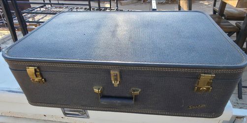 Starling Vintage Suitcase