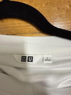 UNIQLO Airism White Size L