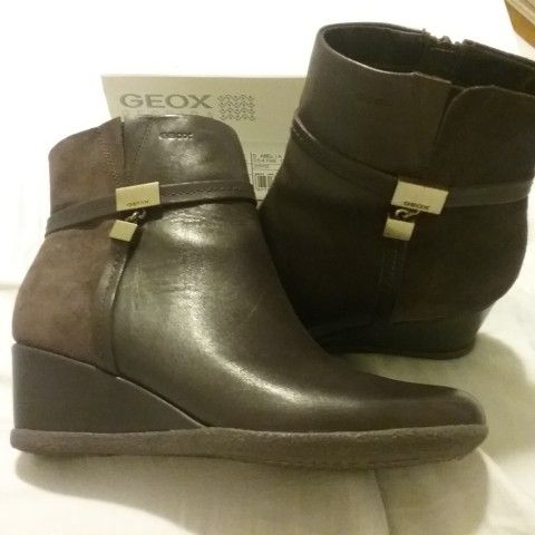 Womens GEOX Leather/Suede Boots