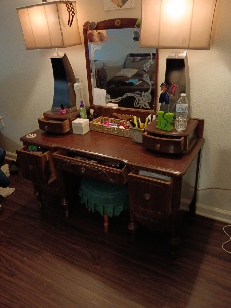 Antique Wooden Vanity 5 Drawers with mirror