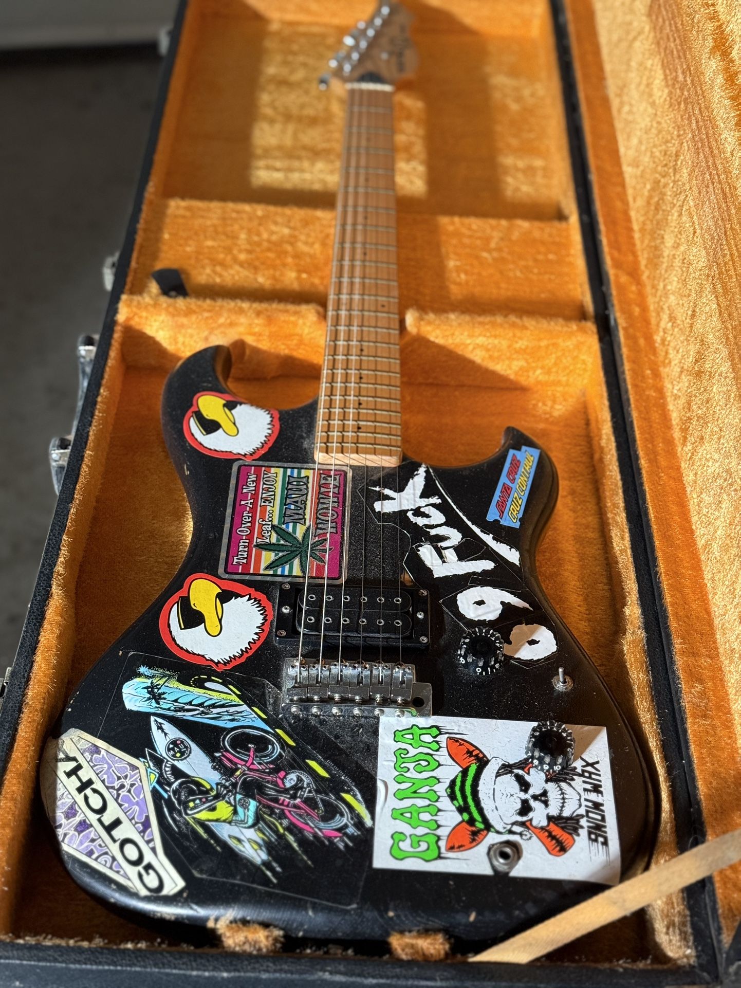 vintage Electra phoenix electric guitar and case