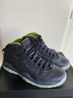 Jordan 10 Venom Size 9