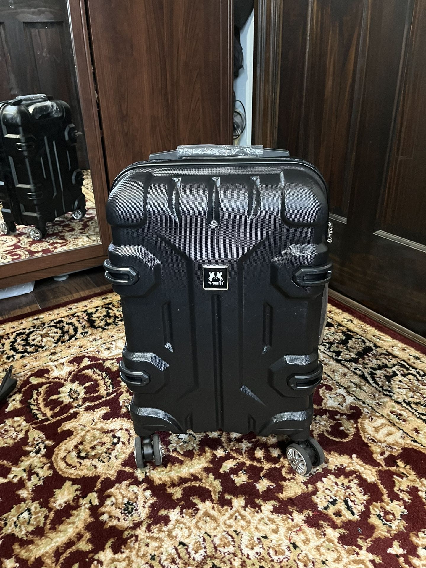 Brand New Carry-On (20”) Hardshell Luggage