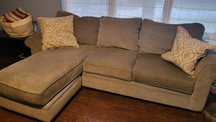 Sofa Chaise Havertys