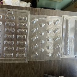Plastic molds for cake, or chocolate - graduation Designs