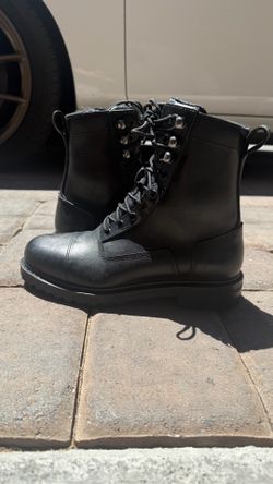 Street & Steel runaway women’s boots