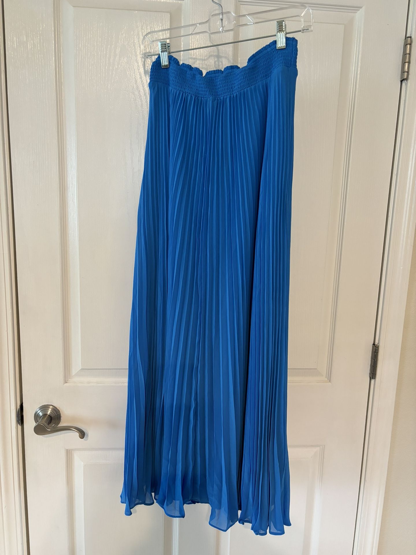Pleated Skirt Size 6