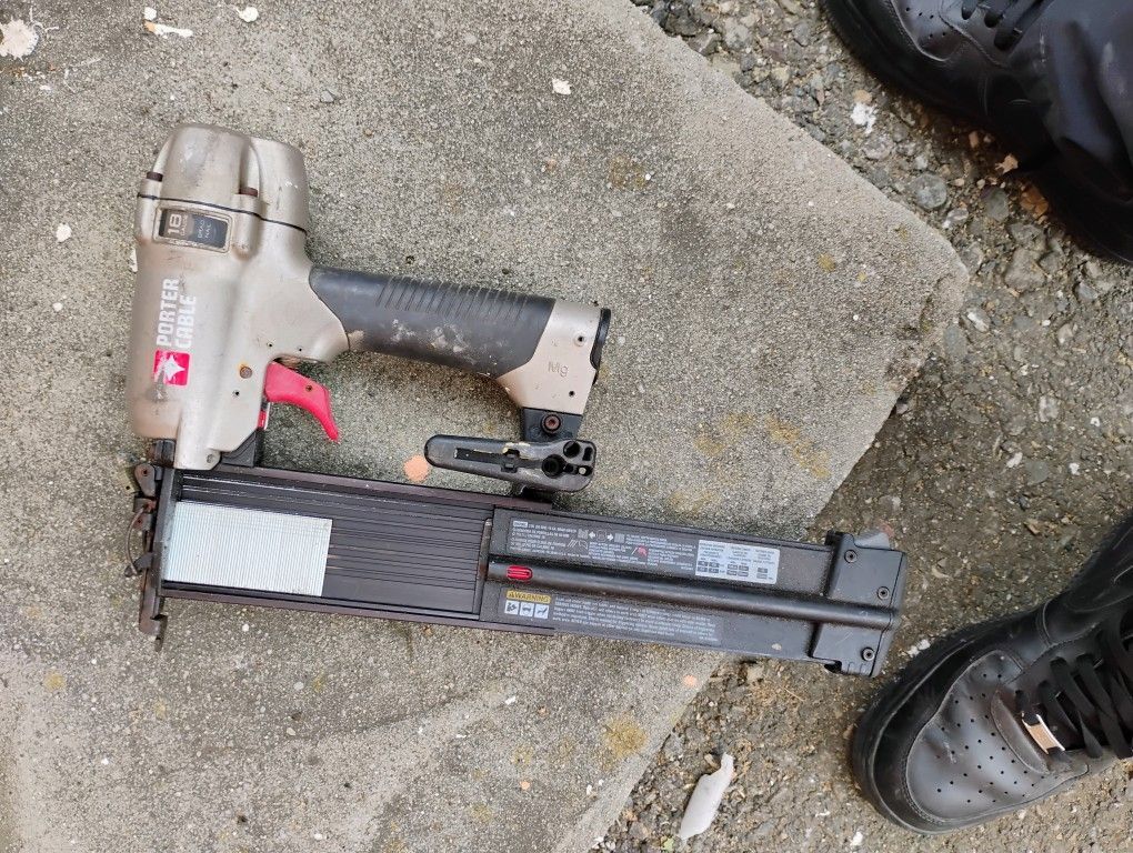 Staple gun