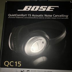 Bose QC15 Around Ear Headphones Quiet Comfort 15