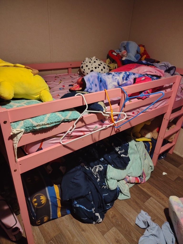 Low Loft Bed Twin Size with Stairs