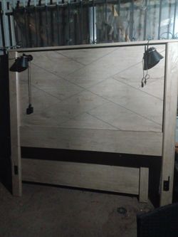 size bed frame light Tan wood grain style