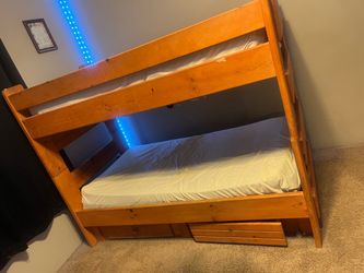 Solid wood bed