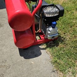 2 HP 4 gal. Portable Oil-Free Twin Stack Air Compressor